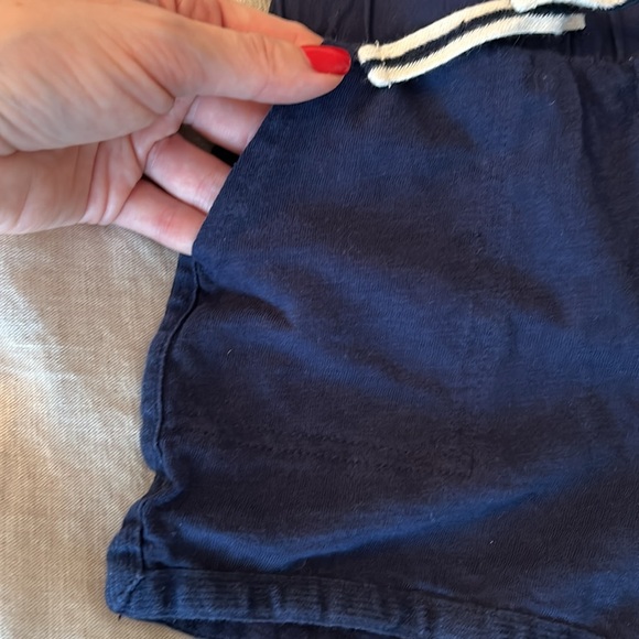 Cotton Crew Cuts shorts - Picture 2 of 3